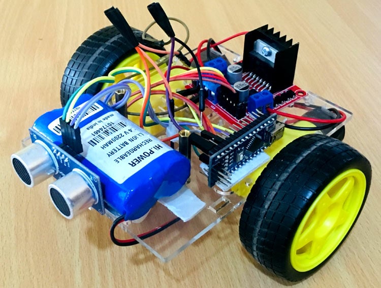 Arduino Wall Sensing Robot